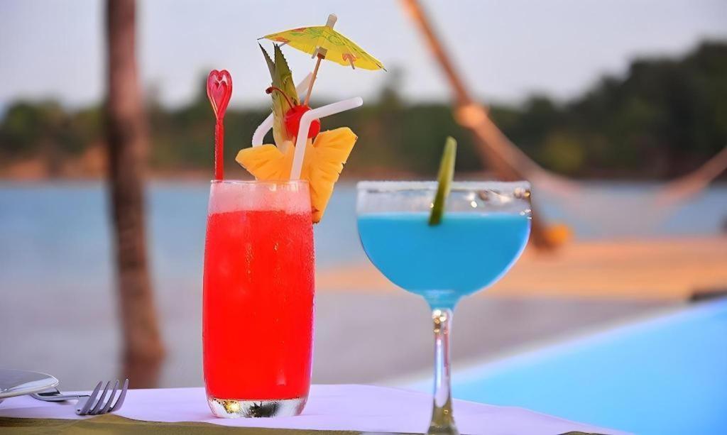 The Blue Sky Resort@ Koh Payam Koh Phayam Exteriör bild